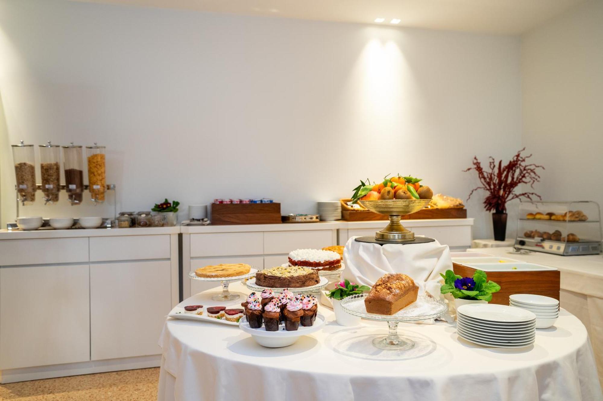 Europa Hotel 4*